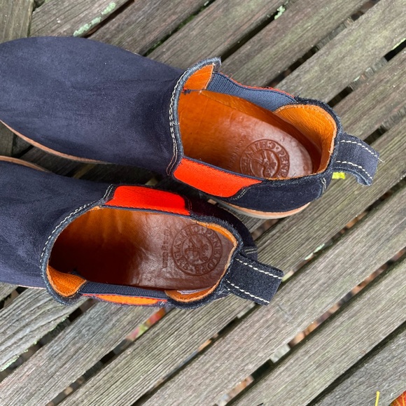 Penelope Chilvers Chelsea boots in blue suede - Picture 3 of 7